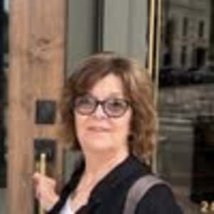 Meet your Posher, Rose